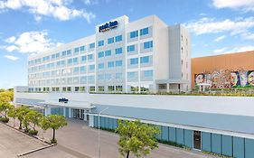 Park Inn By Radisson Bacolod